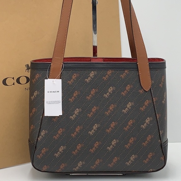 Coach HORSE AND CARRIAGE TOTE WITH HORSE AND CARRIAGE DOT PRINT - Picture 2 of 12